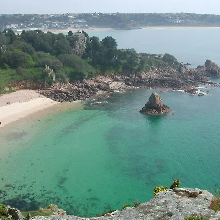 Proche De La Chez Hippolyte