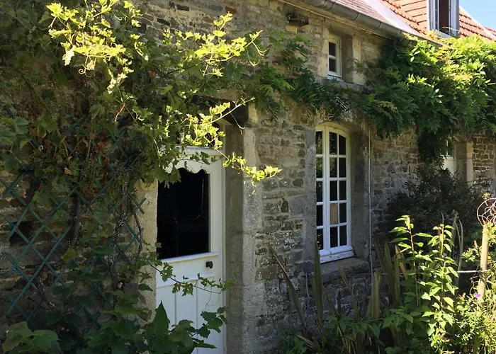 Proche De La Chez Hippolyte בית נופש *