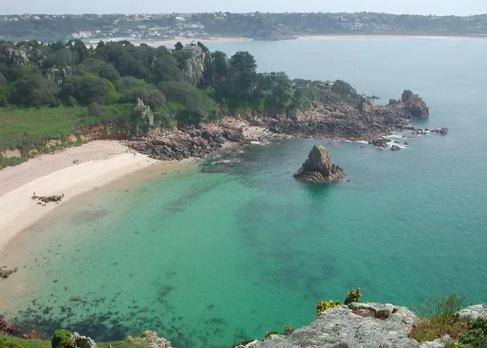 Proche De La Chez Hippolyte